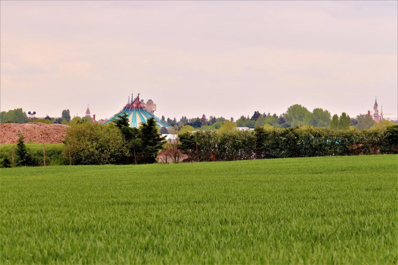 Appartamento Aladdin And Jasmine'S Near Disney Chalifert Esterno foto
